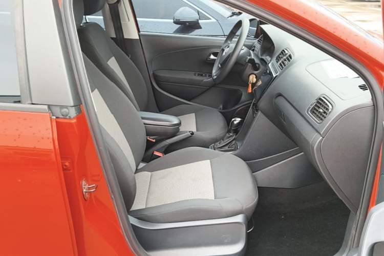 Used Volkswagen Polo 2018 1.5L Automatic Advanced Driving Model Right Front Seat