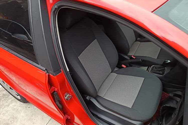 Used Volkswagen Polo 2018 1.5L Automatic Advanced Driving Model Right Front Seat