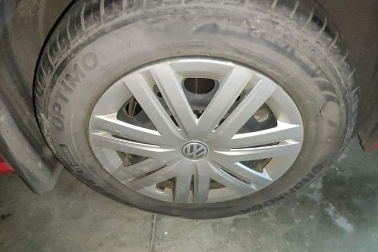 Used Volkswagen Polo 2018 1.5L Automatic Advanced Driving Model Right Front Wheel Hub