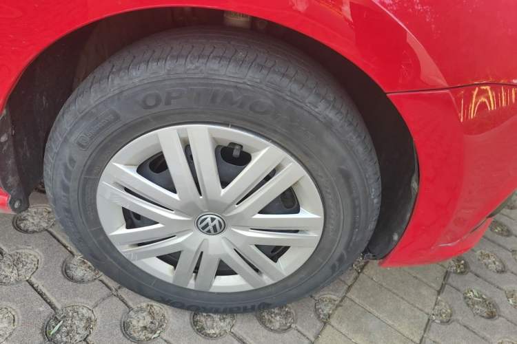 Used Volkswagen Polo 2018 1.5L Automatic Advanced Driving Model Right Front Wheel Hub