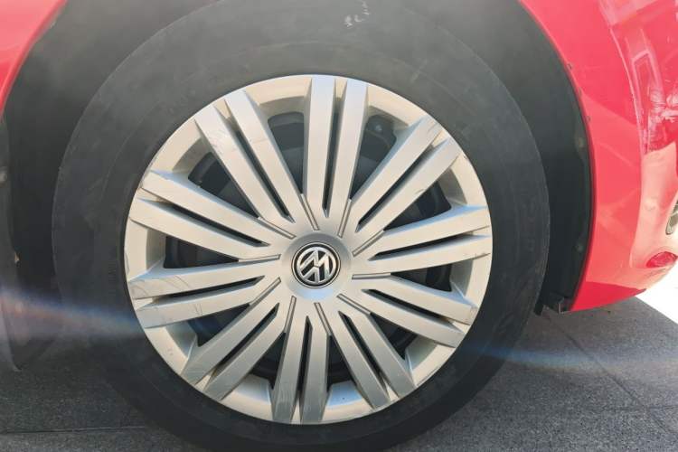 Used Volkswagen Polo 2018 1.5L Automatic Enjoyment Model Right Front Wheel Hub