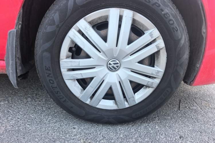 Used Volkswagen Polo 2018 1.5L Automatic Advanced Driving Model Right Front Wheel Hub