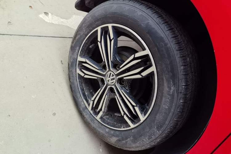 Used Volkswagen Polo 2018 1.5L Automatic Enjoyment Model Right Rear Wheel Hub