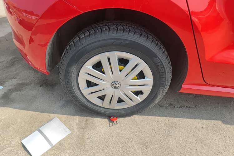 Used Volkswagen Polo 2018 1.5L Automatic Advanced Driving Model Right Rear Wheel Hub