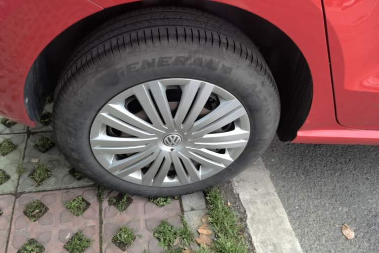 Used Volkswagen Polo 2018 1.5L Automatic Enjoyment Model Right Rear Wheel Hub