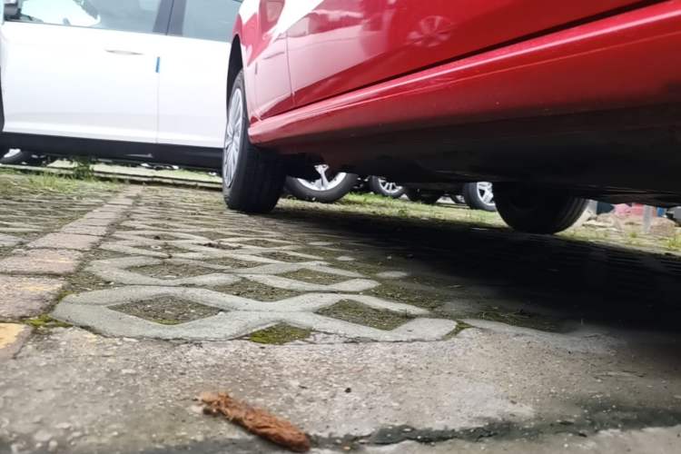 Used Volkswagen Polo 2018 1.5L Automatic Advanced Driving Model Right Side Sill
