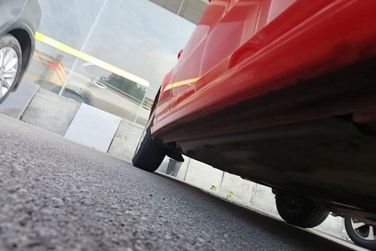 Used Volkswagen Polo 2018 1.5L Automatic Advanced Driving Model Right Side Sill