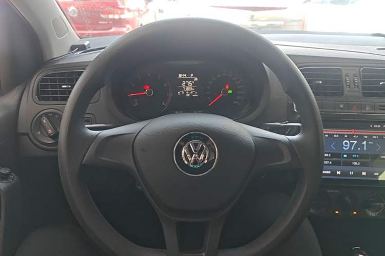 Used Volkswagen Polo 2018 1.5L Automatic Advanced Driving Model Steering Wheel