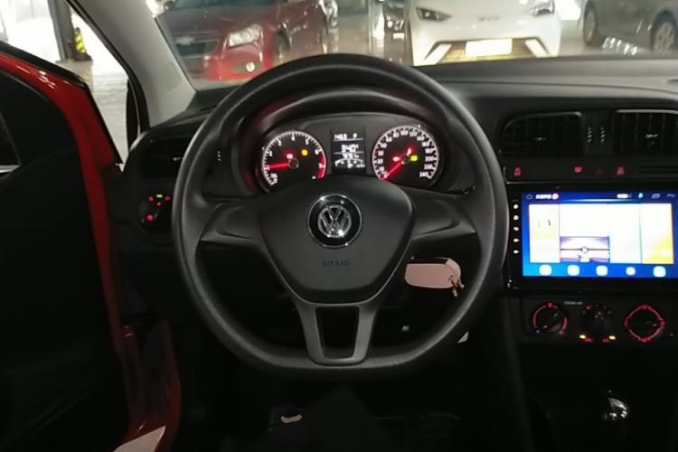 Used Volkswagen Polo 2018 1.5L Automatic Advanced Driving Model Steering Wheel