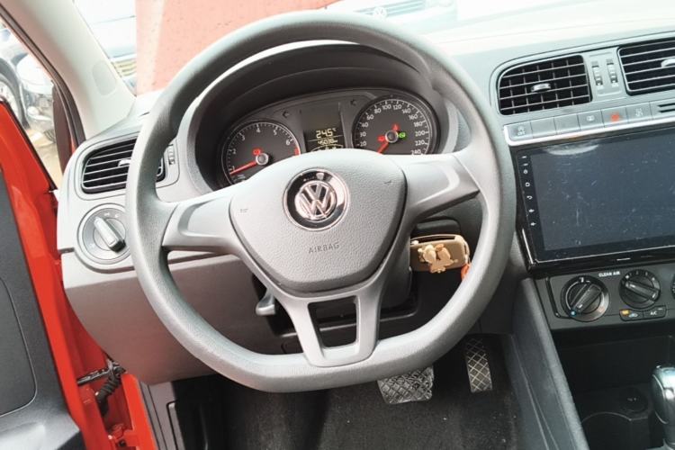 Used Volkswagen Polo 2018 1.5L Automatic Advanced Driving Model Steering Wheel