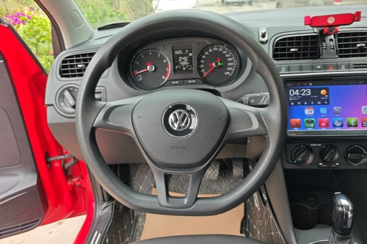 Used Volkswagen Polo 2018 1.5L Automatic Advanced Driving Model Steering Wheel