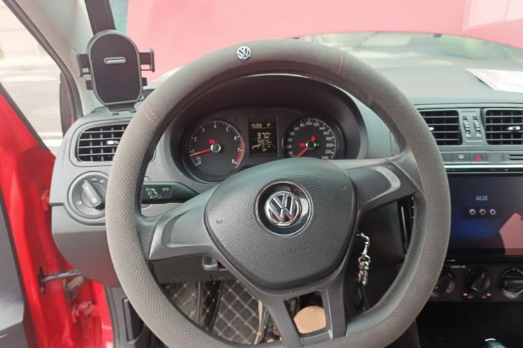 Used Volkswagen Polo 2018 1.5L Automatic Advanced Driving Model Steering Wheel
