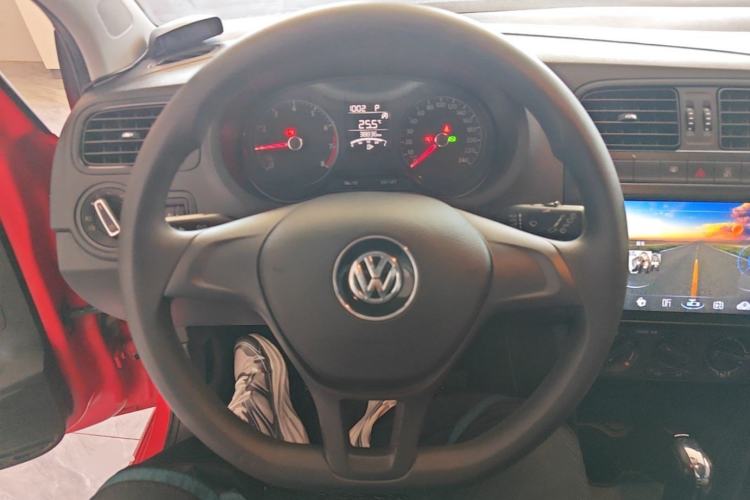 Used Volkswagen Polo 2018 1.5L Automatic Advanced Driving Model Steering Wheel