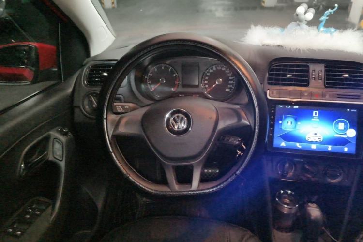 Used Volkswagen Polo 2018 1.5L Automatic Advanced Driving Model Steering Wheel