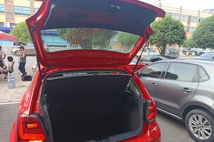 Used Volkswagen Polo 2018 1.5L Automatic Advanced Driving Model Trunk