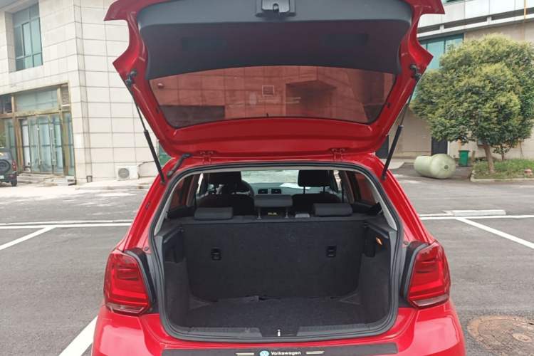 Used Volkswagen Polo 2018 1.5L Automatic Advanced Driving Model Trunk