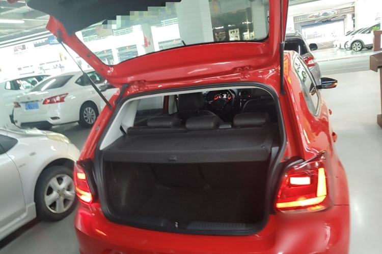 Used Volkswagen Polo 2018 1.5L Automatic Enjoyment Model Trunk
