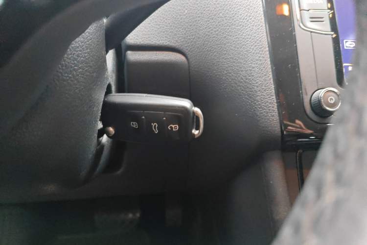 Used Volkswagen Polo 2018 1.5L Automatic Advanced Driving Model Vehicle Key
