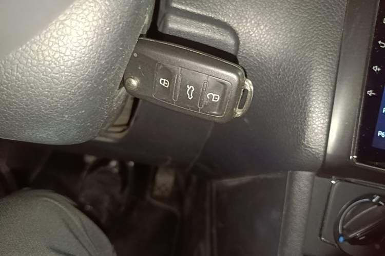 Used Volkswagen Polo 2018 1.5L Automatic Enjoyment Model Vehicle Key