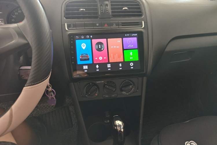 Used Volkswagen Polo 2018 1.5L Automatic Advanced Driving Model Audio And AC Panel