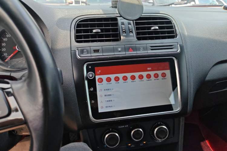 Used Volkswagen Polo 2018 1.5L Automatic Advanced Driving Model Audio And AC Panel