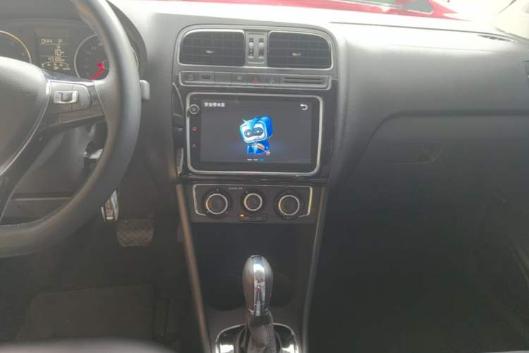 Used Volkswagen Polo 2018 1.5L Automatic Enjoyment Model Audio And AC Panel