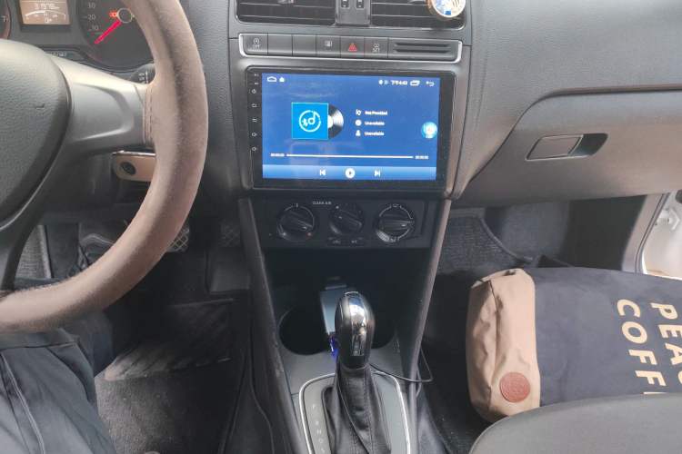 Used Volkswagen Polo 2018 1.5L Automatic Advanced Driving Model Audio And AC Panel