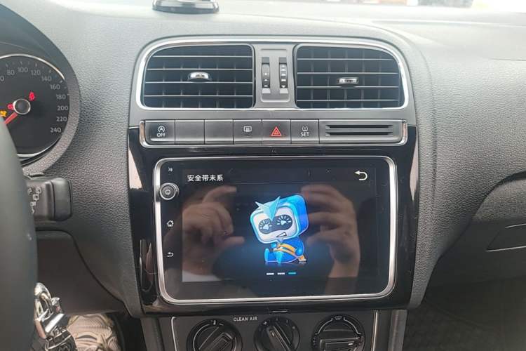 Used Volkswagen Polo 2018 1.5L Automatic Enjoyment Model Audio And AC Panel