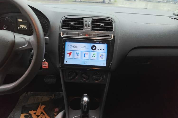 Used Volkswagen Polo 2018 1.5L Automatic Advanced Driving Model Audio And AC Panel