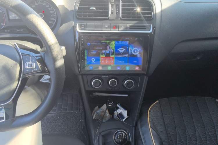 Used Volkswagen Polo 2018 1.5L Manual Drive-Comfort Model Audio And AC Panel