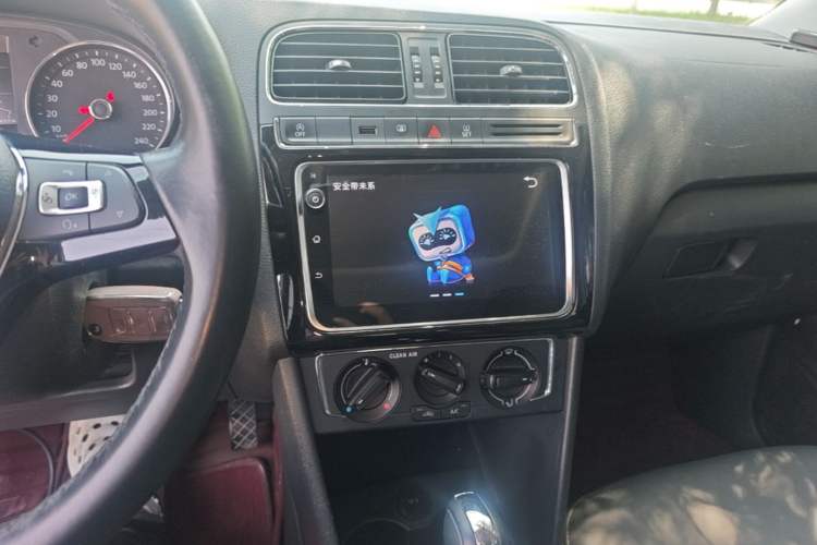 Used Volkswagen Polo 2018 1.5L Automatic Enjoyment Model Audio And AC Panel