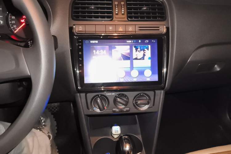 Used Volkswagen Polo 2018 1.5L Automatic Advanced Driving Model Audio And AC Panel
