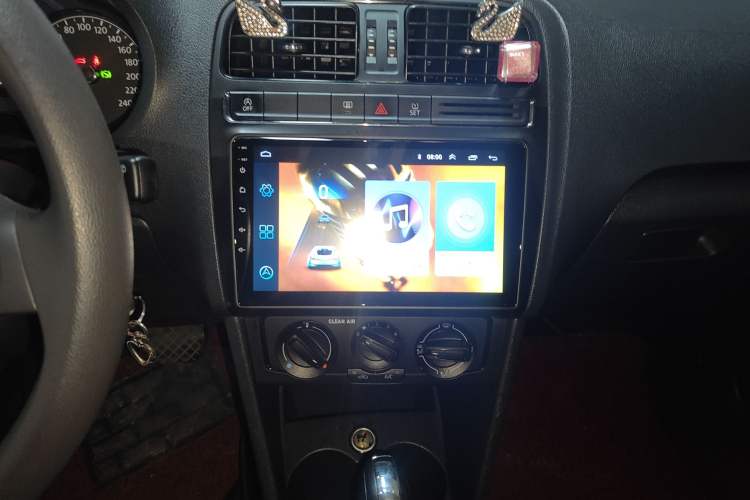 Used Volkswagen Polo 2018 1.5L Automatic Advanced Driving Model Audio And AC Panel