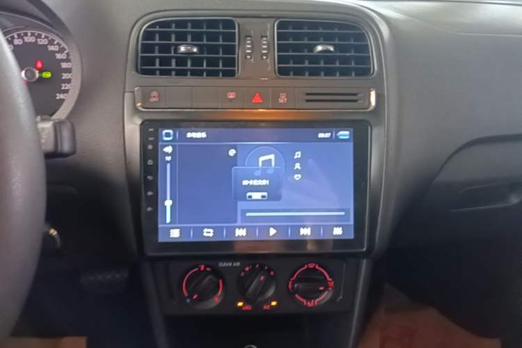 Used Volkswagen Polo 2018 1.5L Automatic Advanced Driving Model Audio And AC Panel