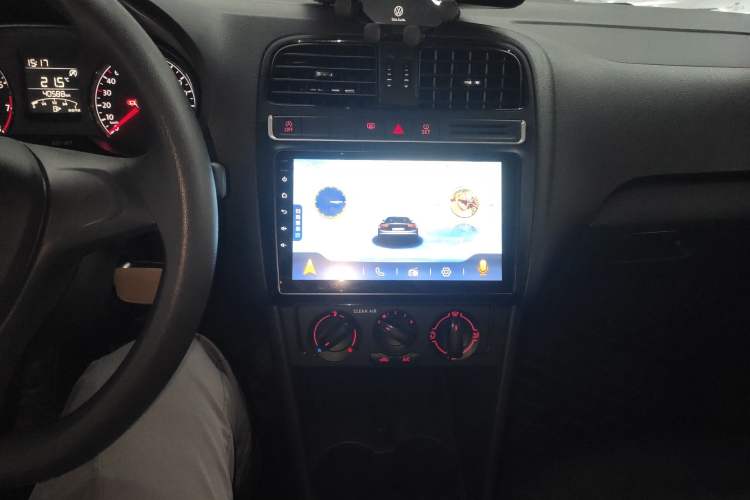 Used Volkswagen Polo 2018 1.5L Manual Drive-Comfort Model Audio And AC Panel