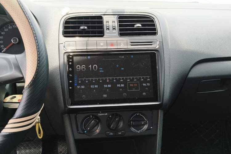 Used Volkswagen Polo 2018 1.5L Automatic Advanced Driving Model Audio And AC Panel