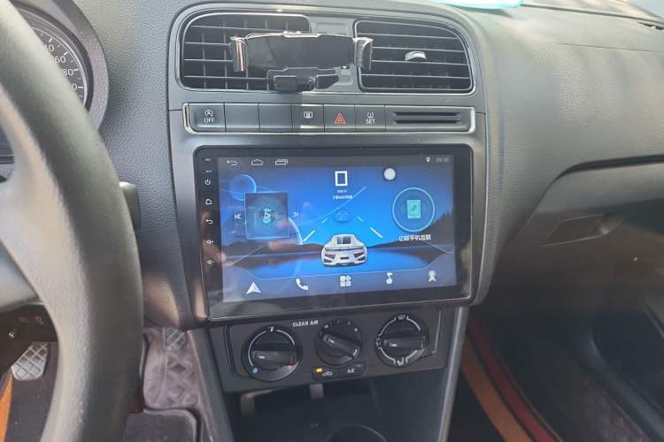 Used Volkswagen Polo 2018 1.5L Manual Drive-Comfort Model Audio And AC Panel