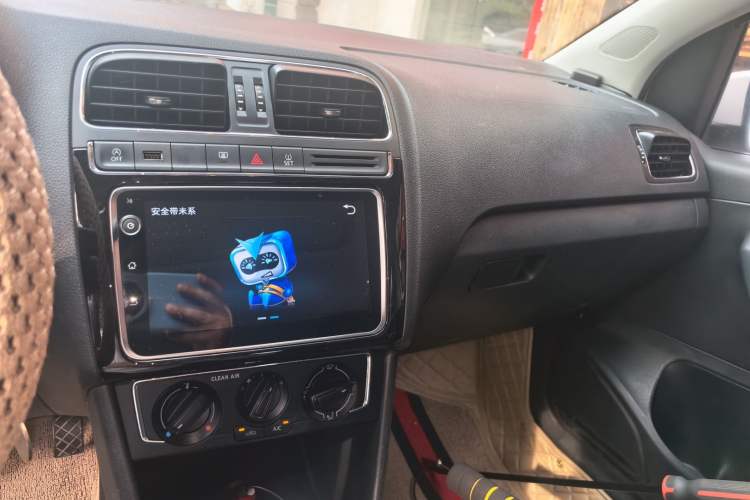 Used Volkswagen Polo 2018 1.5L Automatic Enjoyment Model Audio And AC Panel
