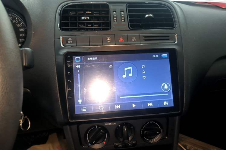Used Volkswagen Polo 2018 1.5L Automatic Advanced Driving Model Audio And AC Panel