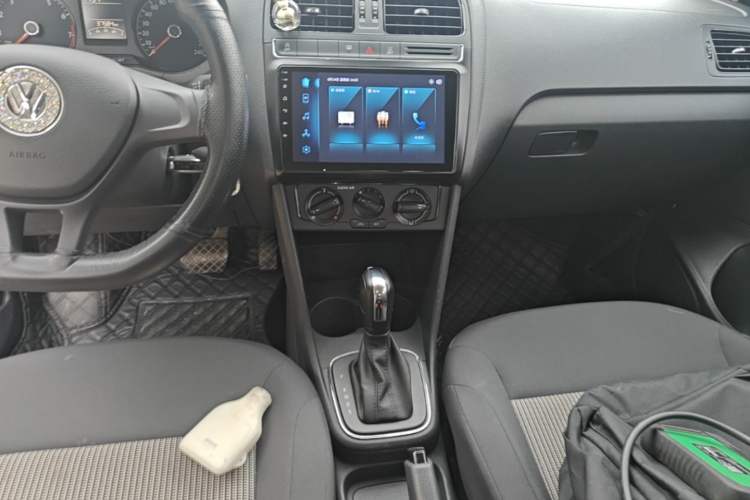 Used Volkswagen Polo 2018 1.5L Automatic Advanced Driving Model Audio And AC Panel