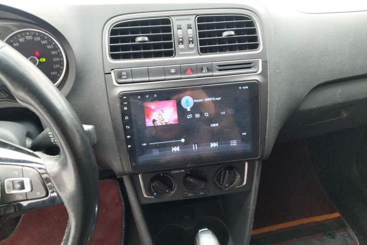 Used Volkswagen Polo 2018 1.5L Automatic Enjoyment Model Audio And AC Panel