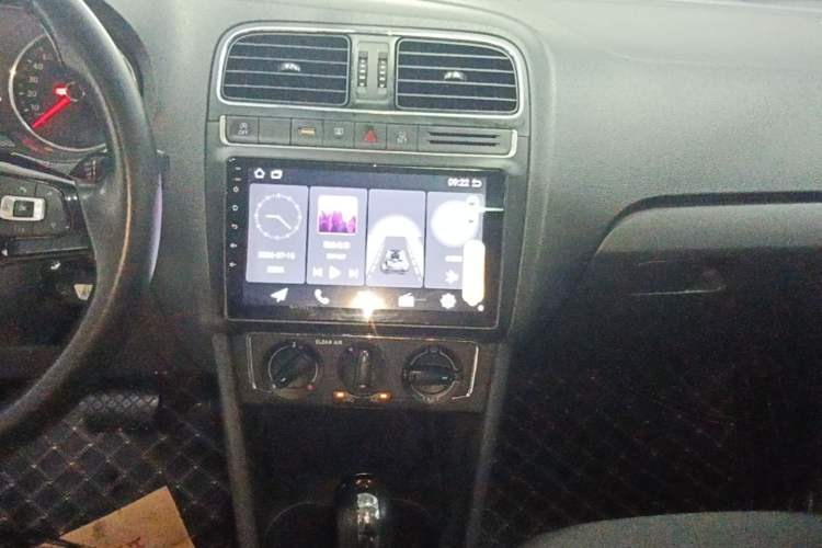 Used Volkswagen Polo 2018 1.5L Automatic Enjoyment Model Audio And AC Panel