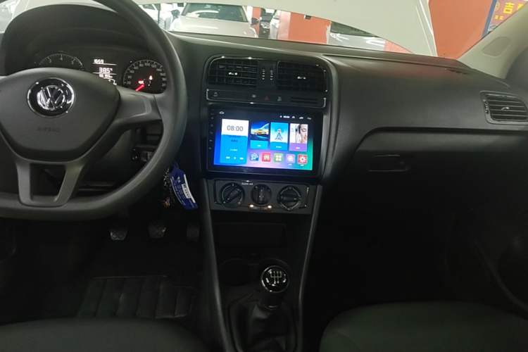 Used Volkswagen Polo 2018 1.5L Manual Drive-Comfort Model Audio And AC Panel