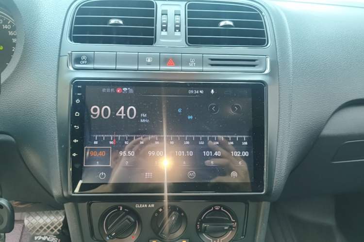Used Volkswagen Polo 2018 1.5L Automatic Advanced Driving Model Audio And AC Panel