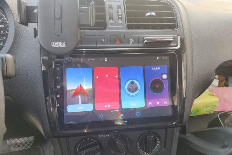 Used Volkswagen Polo 2018 1.5L Automatic Advanced Driving Model Audio And AC Panel