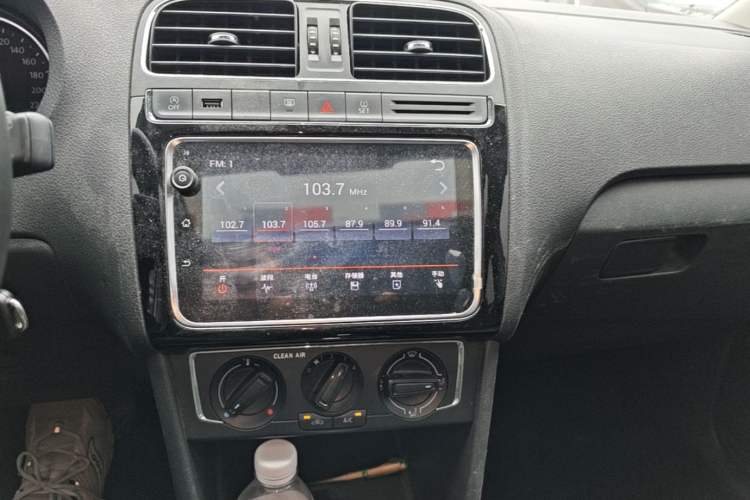 Used Volkswagen Polo 2018 1.5L Automatic Enjoyment Model Audio And AC Panel