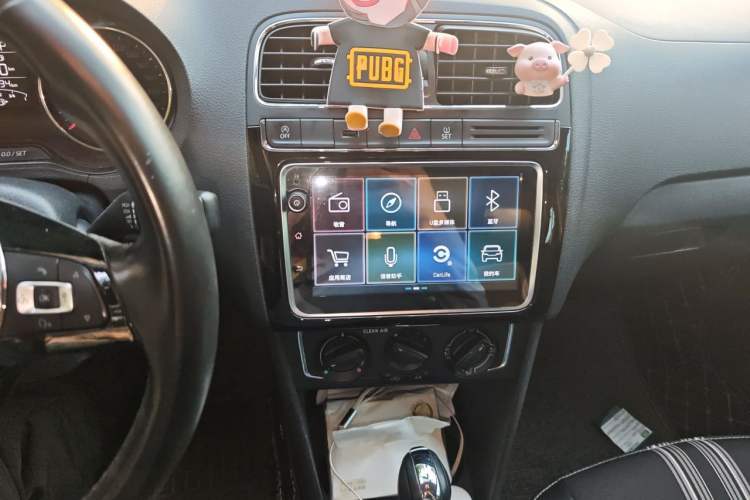 Used Volkswagen Polo 2018 1.5L Automatic Enjoyment Model Audio And AC Panel