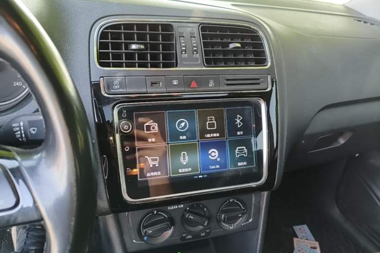 Used Volkswagen Polo 2018 1.5L Automatic Enjoyment Model Audio And AC Panel