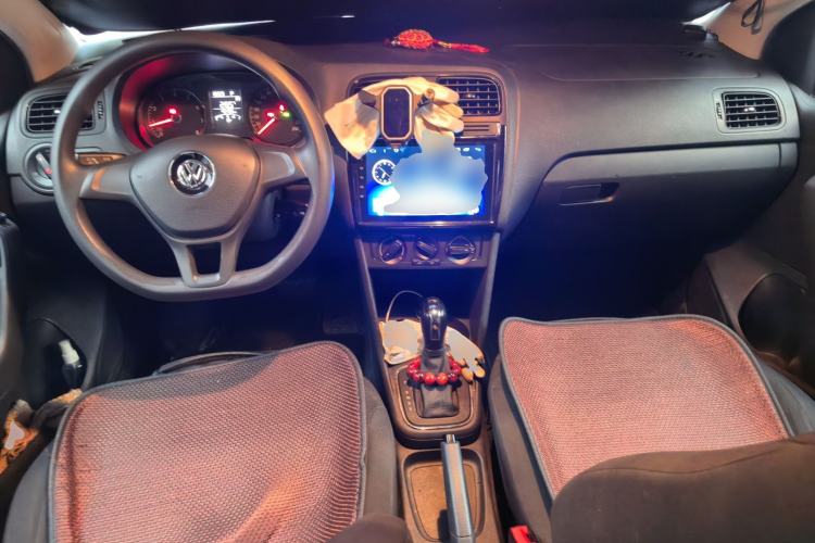 Used Volkswagen Polo 2018 1.5L Automatic Advanced Driving Model Center Console