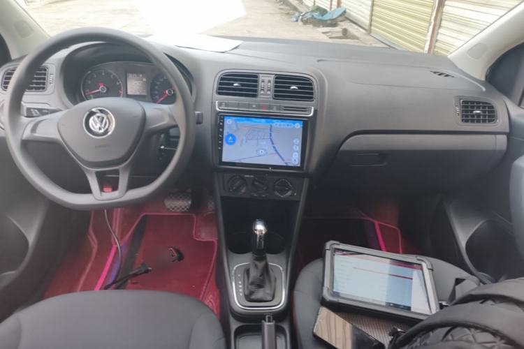 Used Volkswagen Polo 2018 1.5L Automatic Advanced Driving Model Center Console